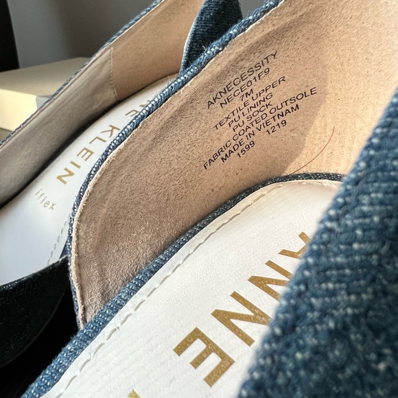 Like-New Anne Klein Size 7M Indigo Necessity Pump (box included) - Picture 8 of 8